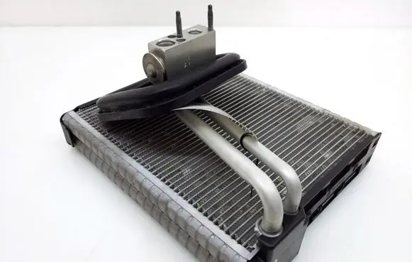 Mercedes-Benz A W176 Air conditioning (A/C) radiator (interior) 