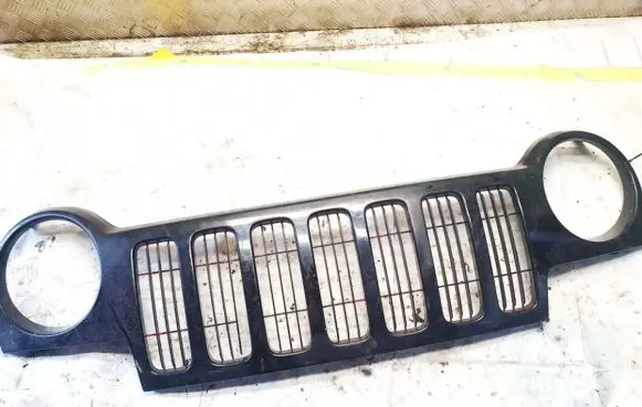 Jeep Cherokee Front grill 5gf25trmad 11009f