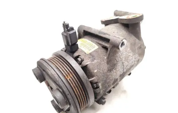 Ford Focus C-MAX Air conditioning (A/C) compressor (pump) 3M5H-19D629-RC