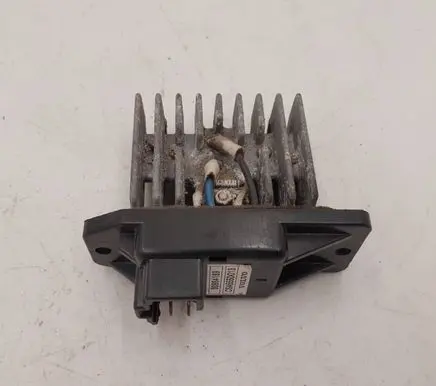 Volvo S40, V40 Heater blower motor/fan resistor 30864189