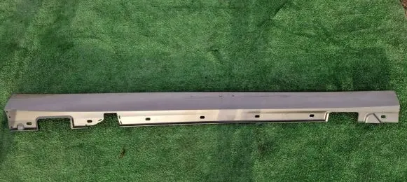 Mercedes-Benz E W212 Sill A2126900840