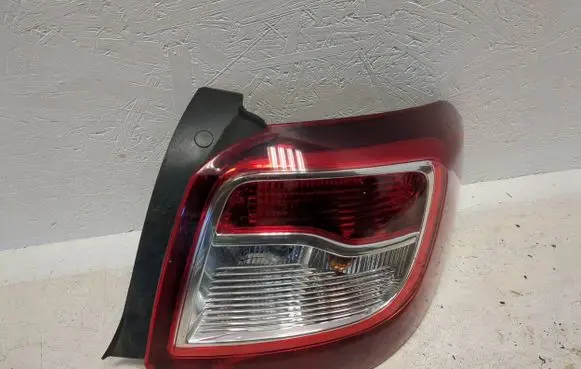 Dacia Sandero II Rear/tail lights