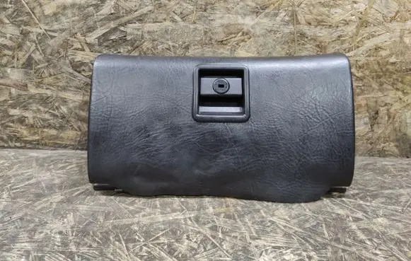 Porsche 928 Glove box lid/cover 