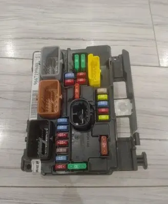 Citroen C3 BSM Control unit 9667199680