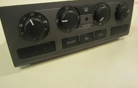 Audi A6 S6 C6 4F Climate control unit 4F2820043