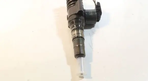 Audi A3 S3 8P Fuel injector 0414720404