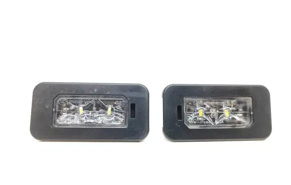 Alfa Romeo Stelvio Number plate light 50550396 A049190 0467250
