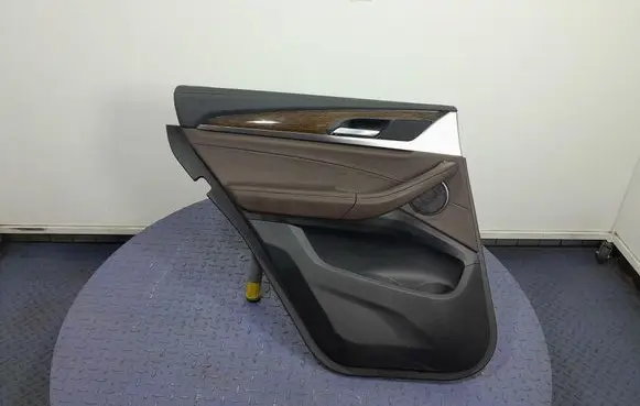 BMW X4 F26 Door card panel trim set 7410263