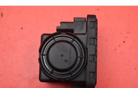 Volvo S90, V90 Horn signal 31419317