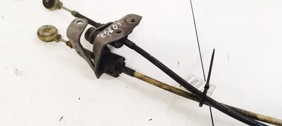 Opel Astra H Gear shift cable linkage 55350286