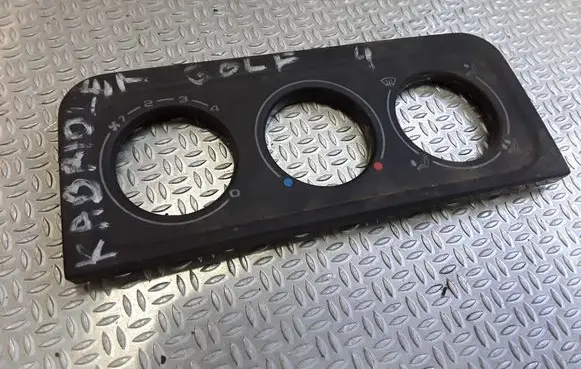 Volkswagen Golf IV Climate control/heater control trim 1H6819075
