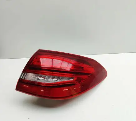 Mercedes-Benz C W205 Rear/tail lights A2059060303