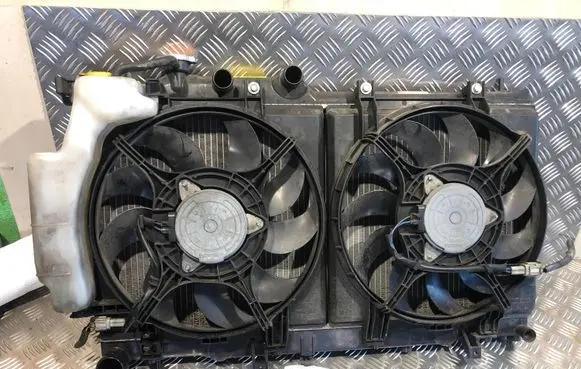 Subaru Legacy Coolant radiator 090711