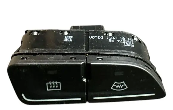 Ford Focus Windscreen/window heater switch AM5T18K574AB