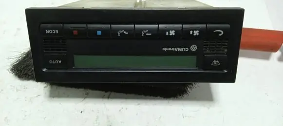 Volkswagen PASSAT B5 Climate control unit 3B1907044B 5HB00761710
