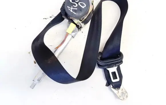 Audi A4 S4 B5 8D Front seatbelt 95gs0008l000 95gs-00-08l-000