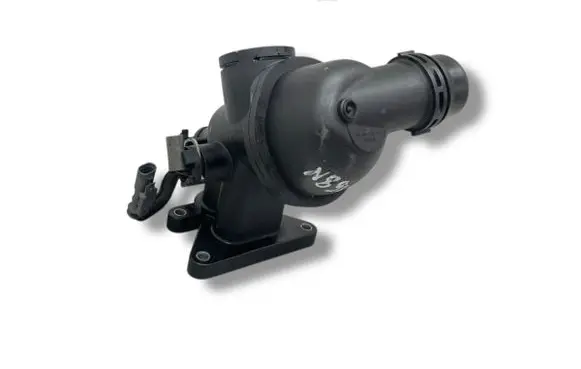 Jaguar F-Pace Thermostat housing g4d38575ad W584A