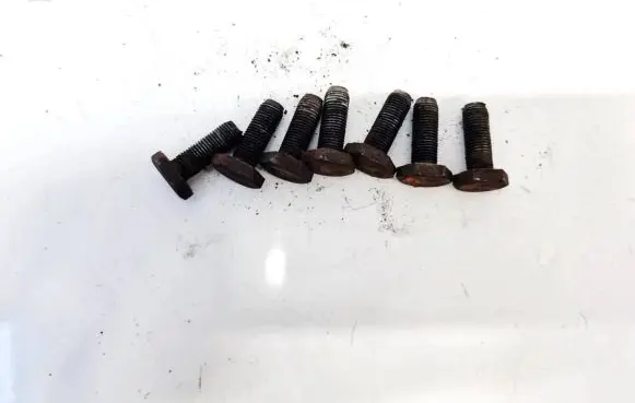 Dacia Logan I Nuts/bolts 