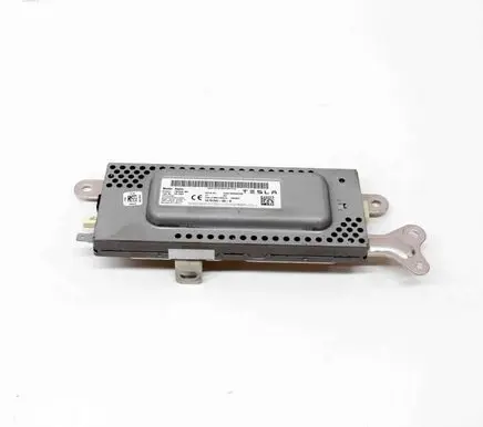 Tesla Model 3 Other devices 107975500D