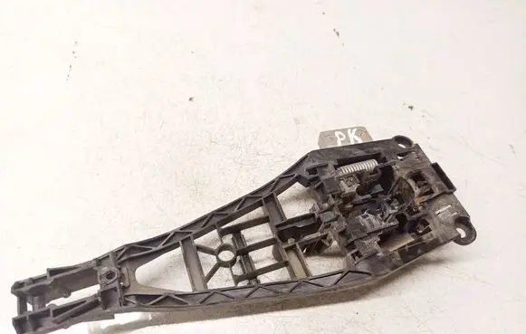 Opel Astra H Front door exterior handle 