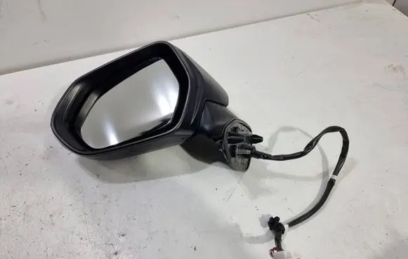 Toyota Yaris Cross Front door electric wing mirror 10202200