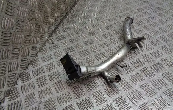 Fiat Stilo Oil fill pipe 