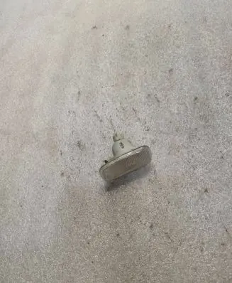 Toyota Corolla Verso E121 Front fender indicator light 