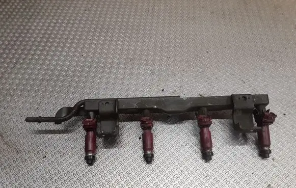 Fuel injectors set