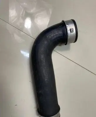 Volkswagen Golf V Intercooler hose/pipe 1K0145834B