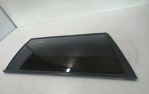 Volkswagen PASSAT B5 Rear side window 43R00048