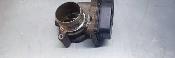 Skoda Octavia Mk2 (1Z) Throttle valve 03G128063F 4009952