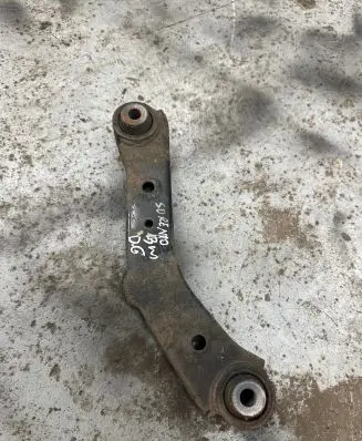 Rear control arm
