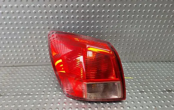 Nissan Qashqai Rear/tail lights