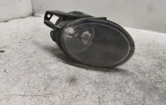 Volkswagen PASSAT B6 Front fog light