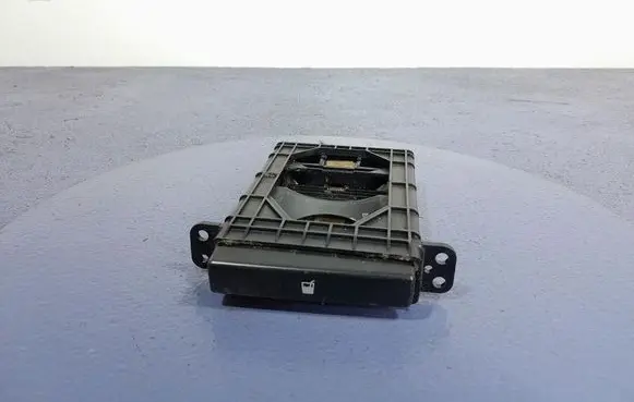 Toyota Avensis Verso Glove box MT3509