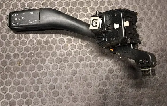Volkswagen Golf Plus Indicator stalk 1K0953513 1K0953513A