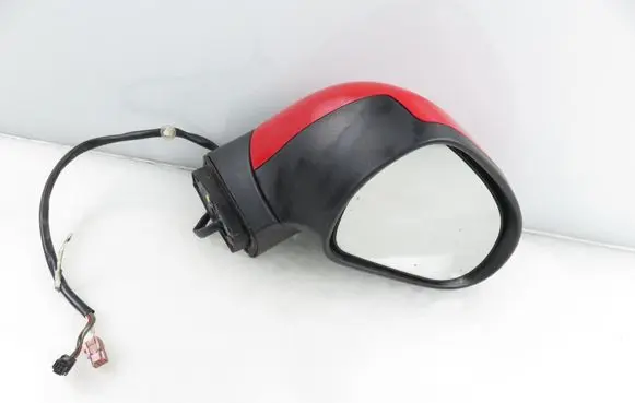 Peugeot 207 Front door electric wing mirror 