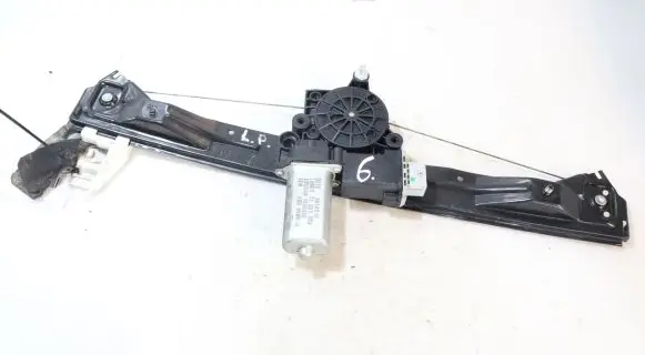 Fiat Bravo Front window lifting mechanism without motor