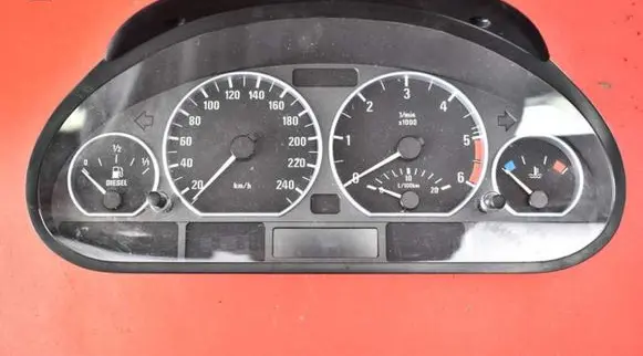 BMW X3 E83 Speedometer (instrument cluster) 6932908