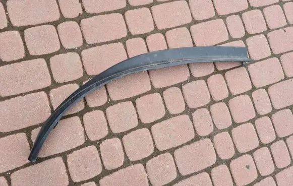 Opel Astra K Front bumper lip 39130505