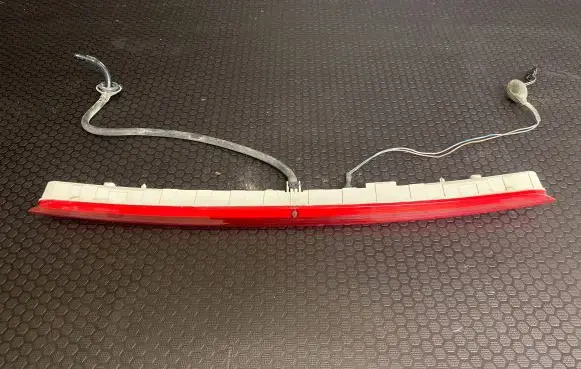 BMW 5 F10 F11 Third/center stoplight 7203224