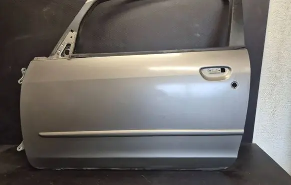 Door (2 Door Coupe)