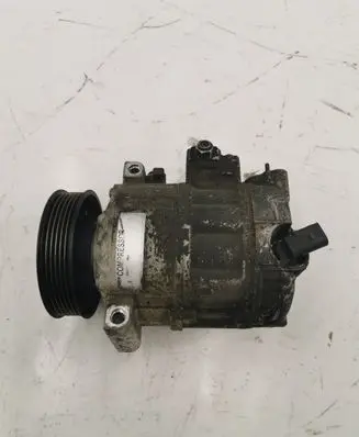 Volkswagen Golf V Air conditioning (A/C) compressor (pump) 699357