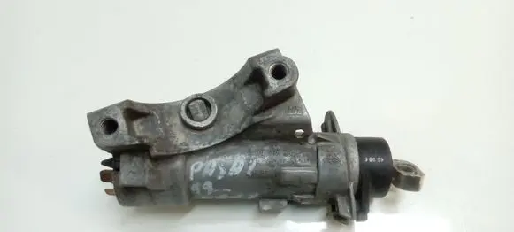 Volkswagen PASSAT B5 Ignition lock 4B0905851