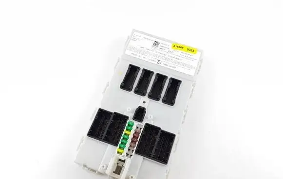 BMW X5 F15 Comfort/convenience module 6821973 61.35-6821973