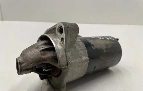 Audi A6 S6 C6 4F Starter motor 0001107446