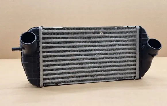 Hyundai Tucson TL Intercooler radiator