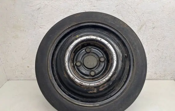 Audi 80 90 S2 B4 R14 spare wheel 811601025M