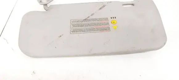 Nissan Primera Sun visor