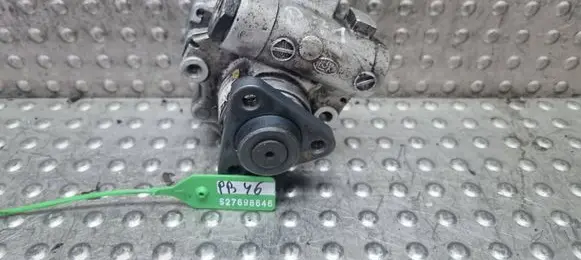 BMW 5 E39 Power steering pump S27698646 1097149